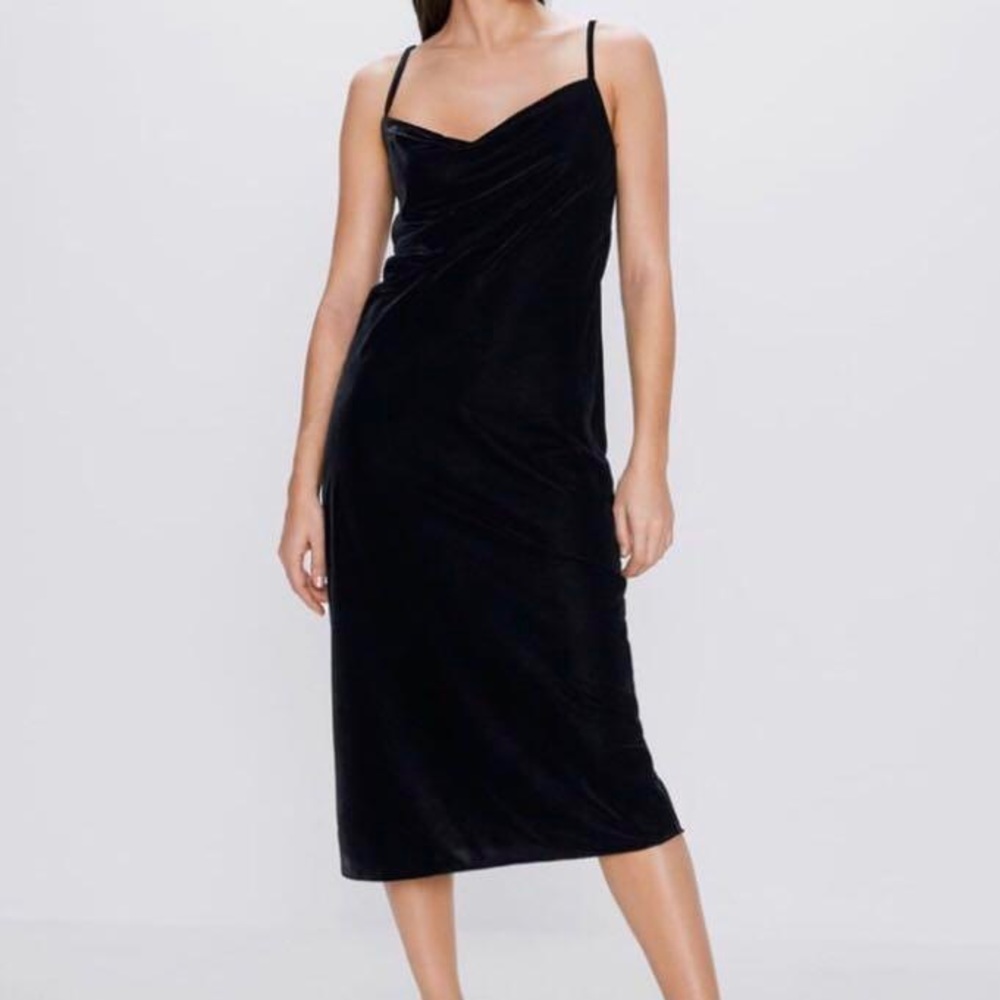Zara Black Velvet Crowl Neck Midi Dress Size S